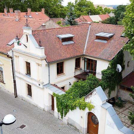 Babahaz Lägenhet Pécs Exteriör bild
